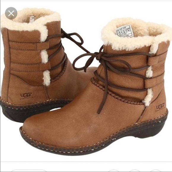 UGG | Shoes | Ugg Caspia Boot Womens 
